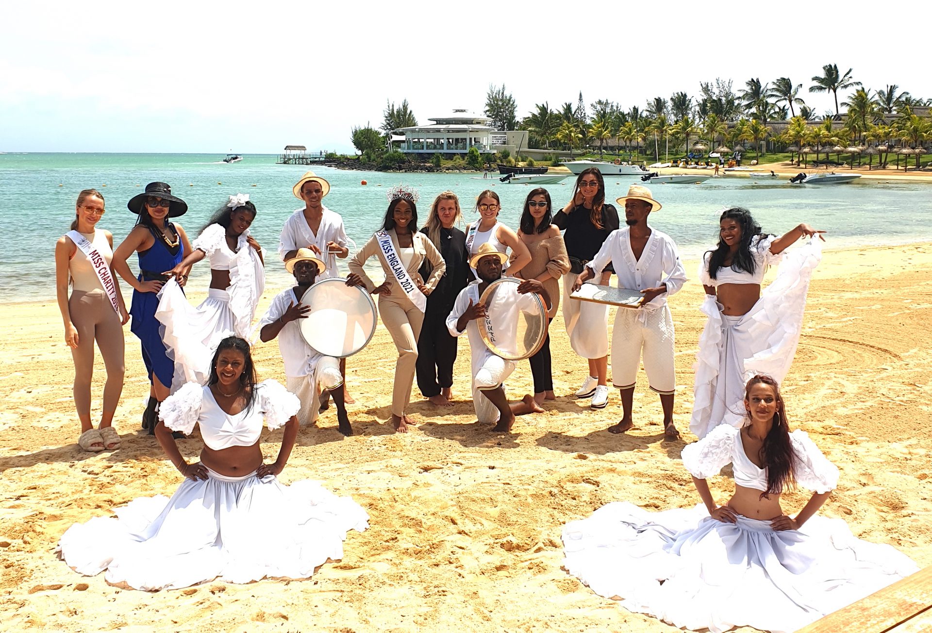 Miss England Team finally arrive in Mauritius!