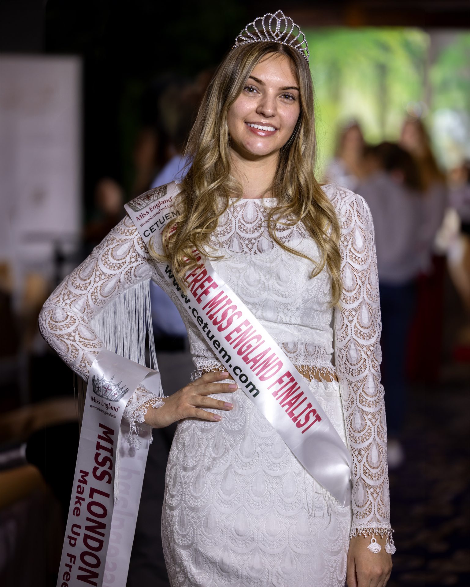 A Real Life Tooth Fairy Crowned Miss London At Miss England s First 