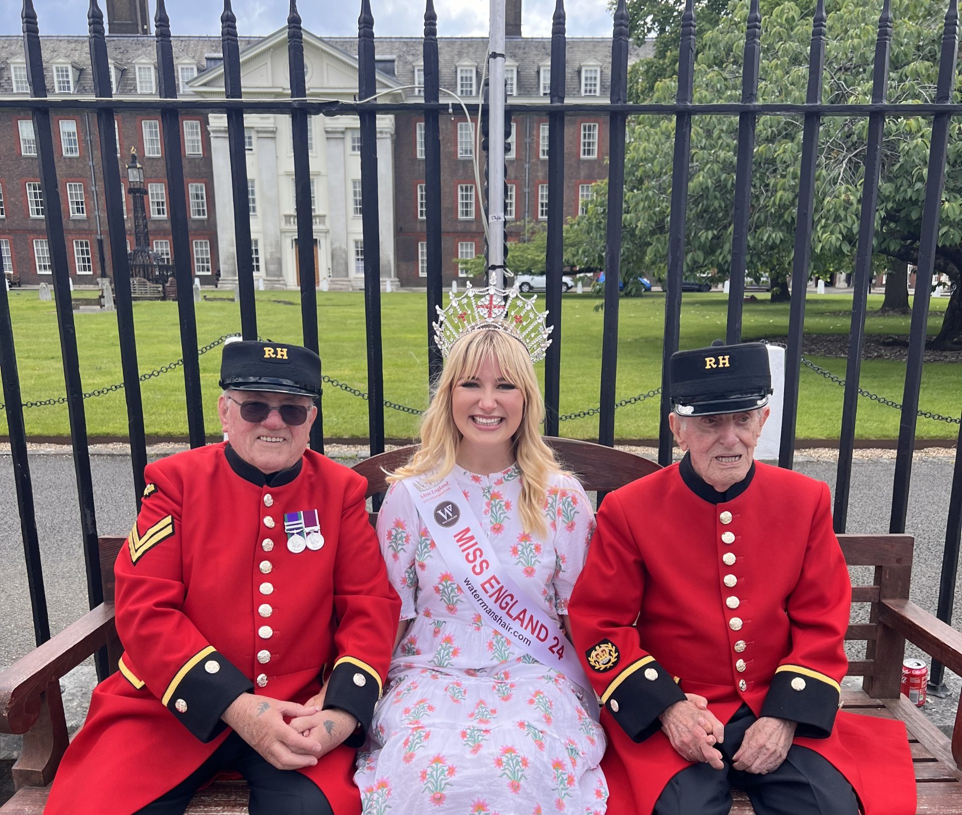 Miss Englands visit to the Chelsea Flower Show!