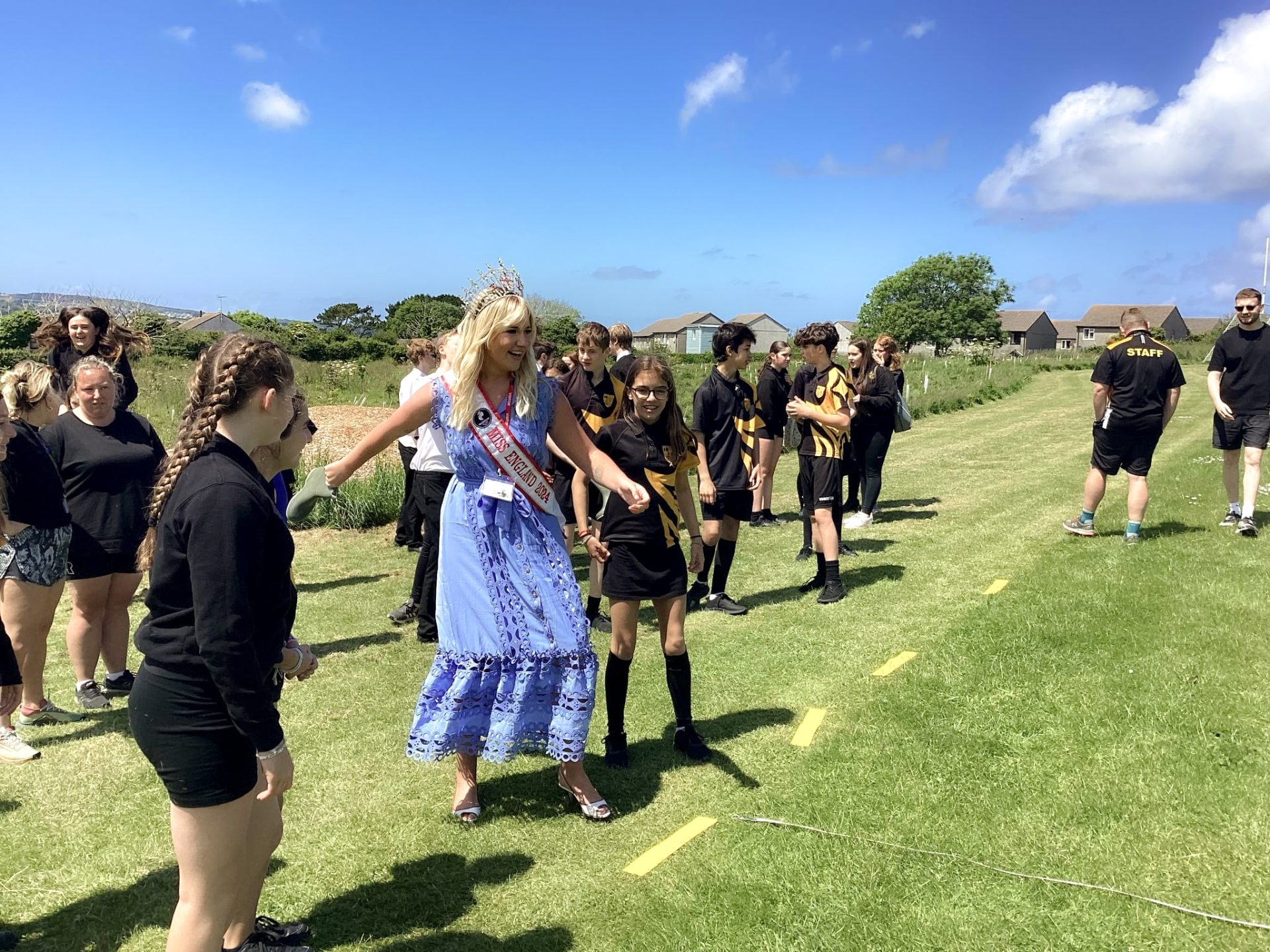 A visit to the Hayle Academy to promote #GOFARWITHCPR