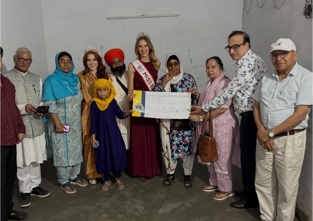 A Special Moment at Eknoor Charitable Trust : Miss England Grace Richardson Sings for Abandoned Girls & Residents
